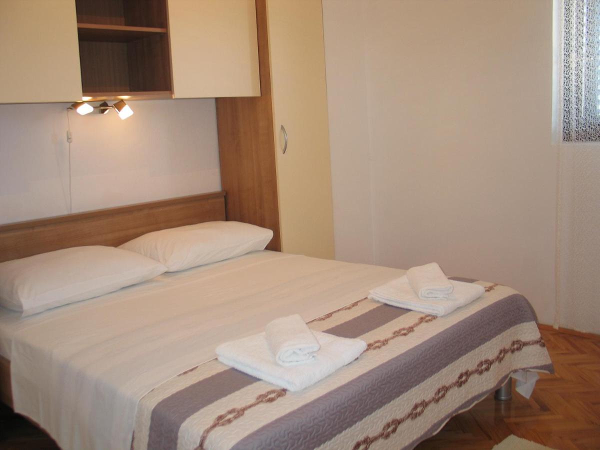 Apartmani Kunteja Pag Town Dış mekan fotoğraf