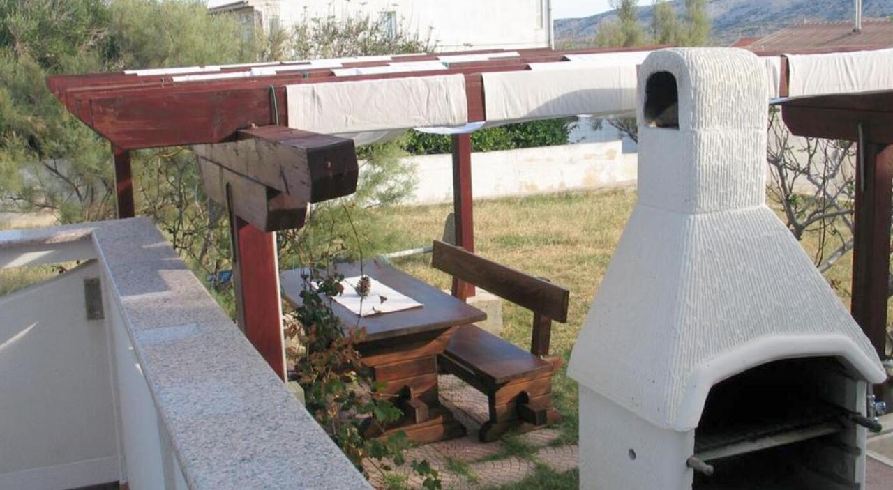 Apartmani Kunteja Pag Town Dış mekan fotoğraf