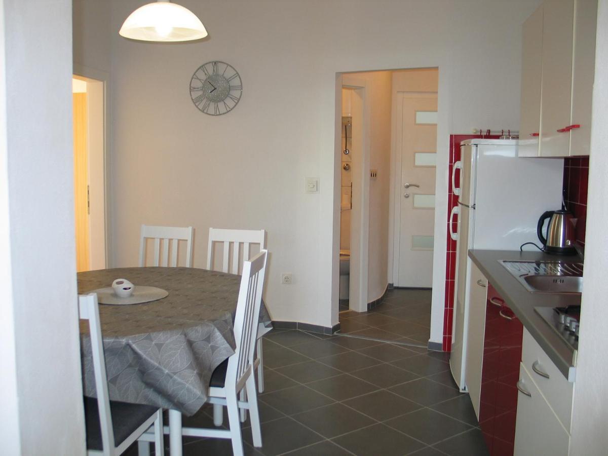 Apartmani Kunteja Pag Town Dış mekan fotoğraf